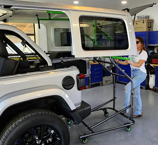 Bronco Hard Top Lift, Bronco