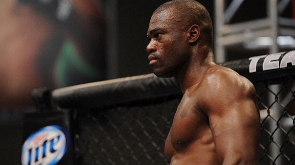 Uriah Hall fills in against Gegard Mousasi