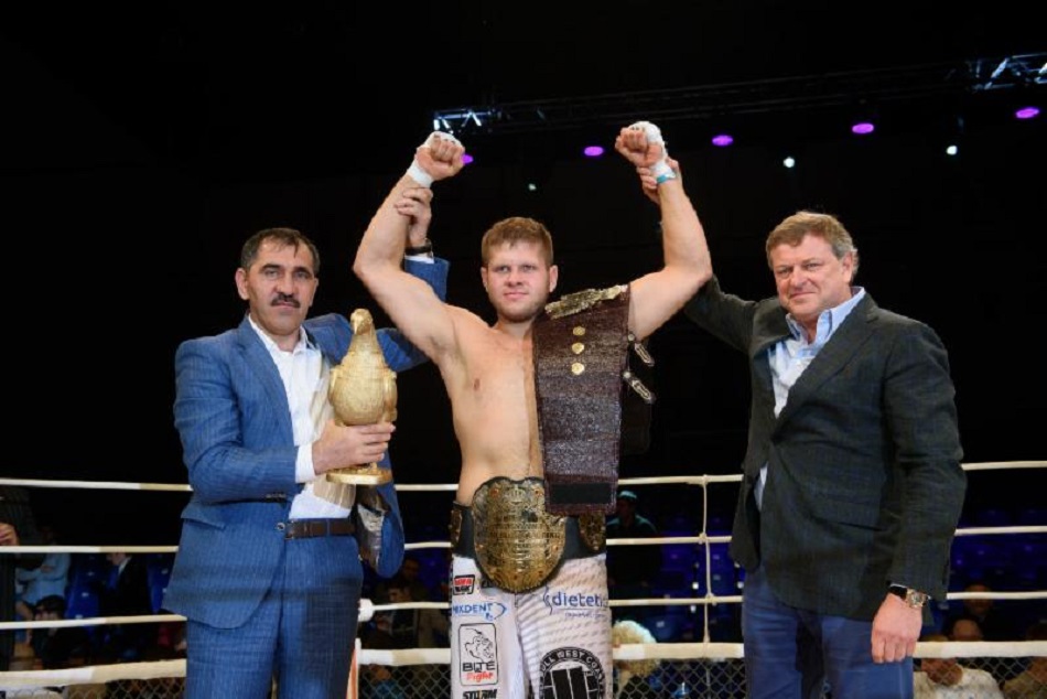 Tybura retains heavyweight title, M-1 Challenge 61 results & pictures from Russia