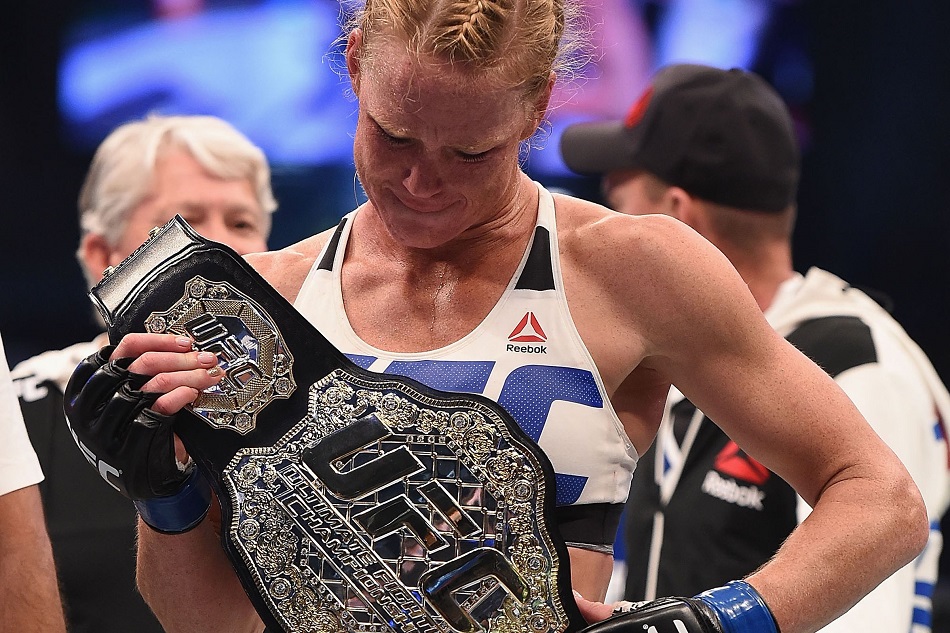 Holly Holm Parade Speech - Governor Declares Dec. 6 'Holly Holm Day'