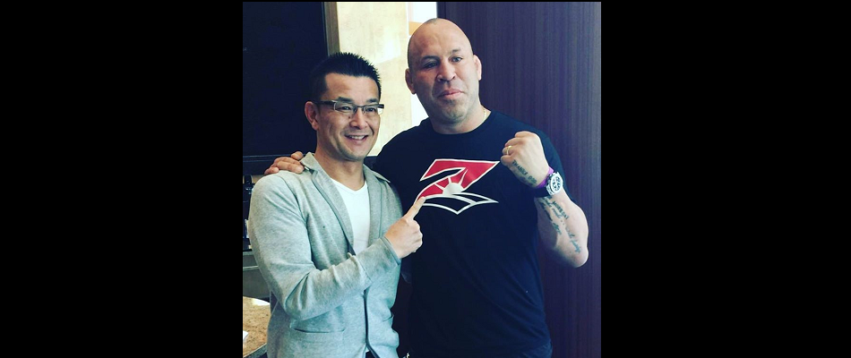 RIZIN FF head Nobuyuki Sakakibara (left) with MMA legend Wanderlei Silva.