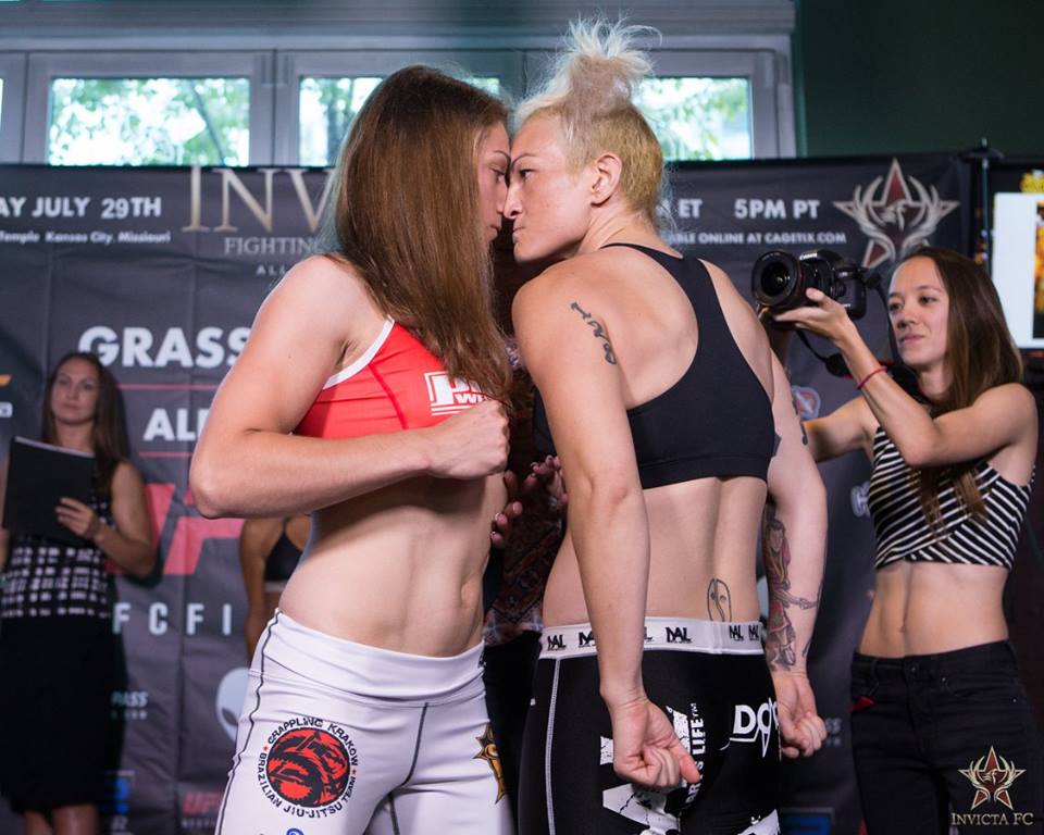 Agnieszka Niedzwiedz vs Christine Stanley - Invicta FC 18