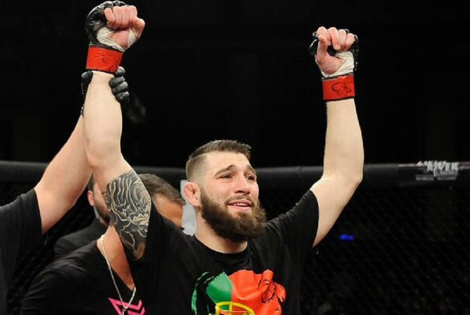 Record holder, Dinis Paiva, enters CES MMA cage for 15th time, Jan. 27