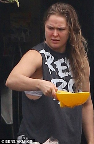 Ronda Rousey's Venice Beach home vandalized - photos