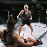 Leah Letson knocks out Elizabeth Phillips via head kick - Invicta FC 21