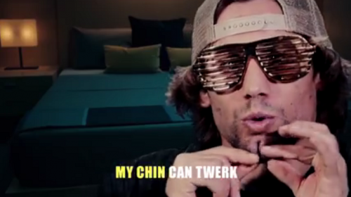 Urijah Faber butt chin