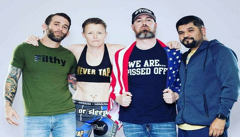 Jeremy Mahon, Tonya Evinger