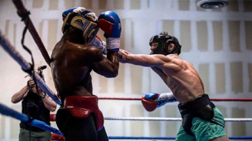 Why Floyd Mayweather Should Fear Conor McGregor’s KO Threat