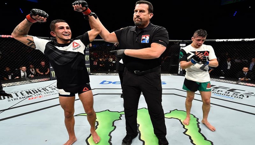 Sergio Pettis beats Moreno in Mexico City