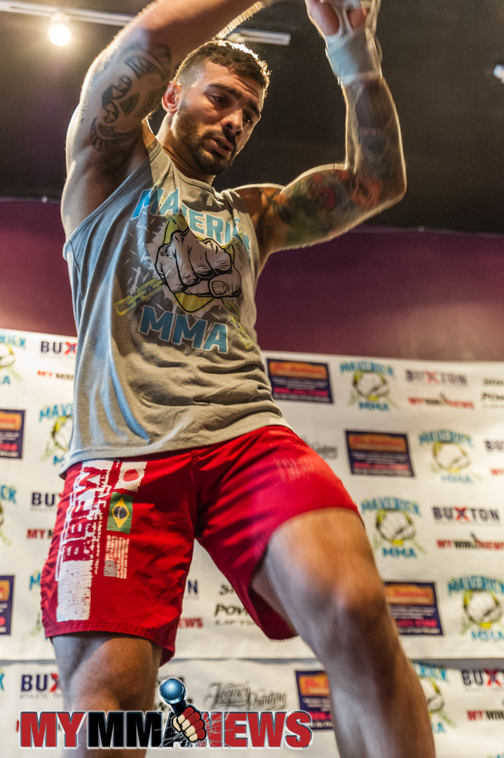 Kris Gratalo - Maverick MMA 3 open workout