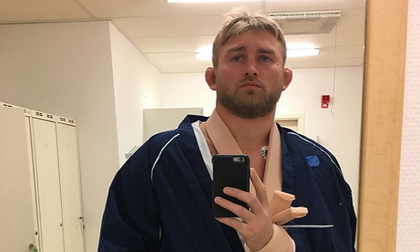 Alexander Gustafsson undergoes successful shoulder surgery