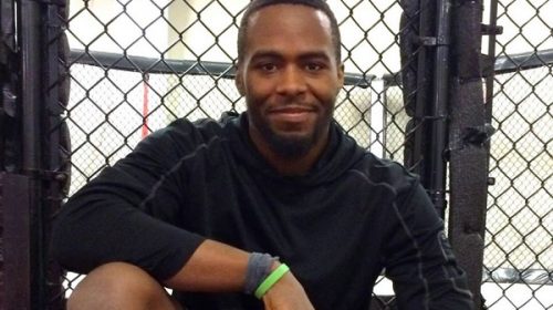 Philadelphia's Devon Williams wins $25,000 professional MMA contract
