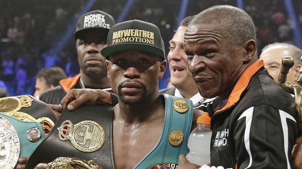 Warrant out for arrest of Floyd Mayweather Sr