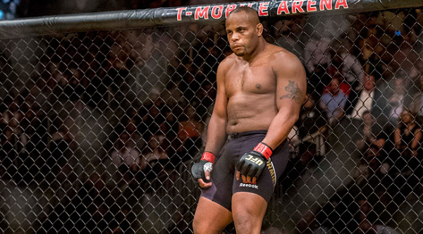 online betting nz, Daniel Cormier retire