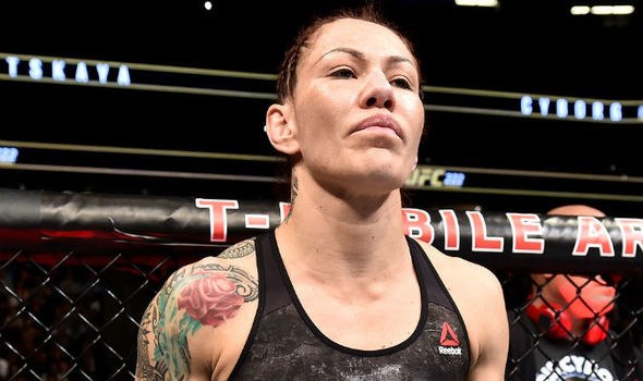 What options remain for UFC featherweight champion Cris Cyborg?