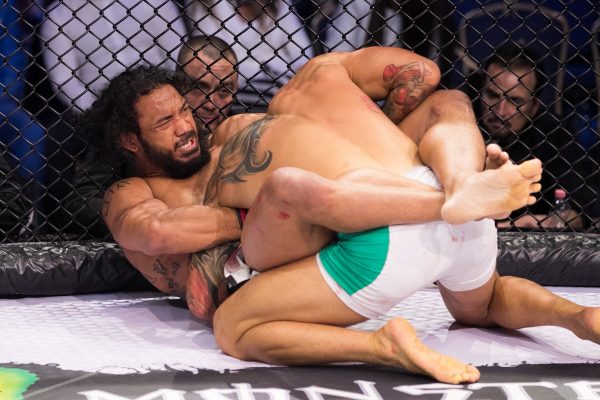 Bellator 196 results, Benson Henderson submits Roger Huerta