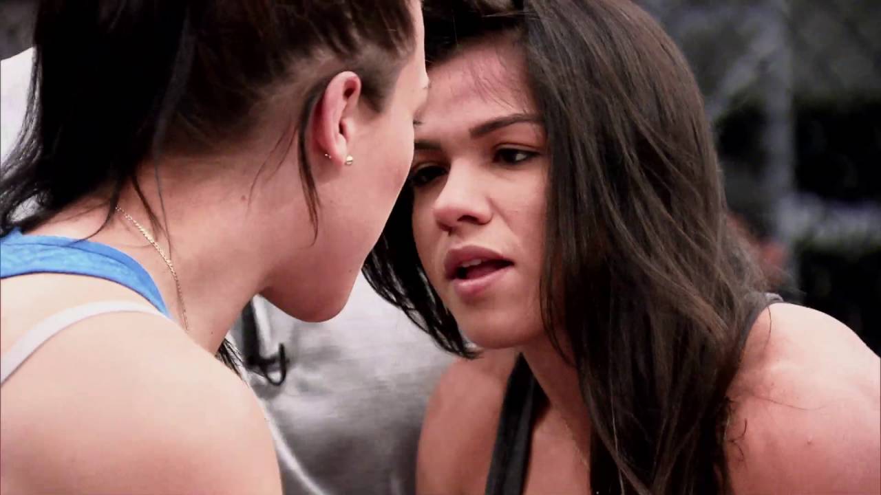 Claudia Gadelha and Joanna Jedrzejcyzk