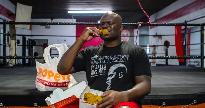 Derrick Lewis, UFC 230, Popeye's Chicken