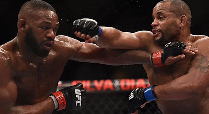 Derrick Lewis: "Daniel Cormier is scared to fight Jon Jones right now"