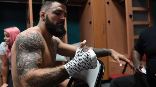 Mike Perry, 'Platinum' Mike Perry pulls out much needed win, UFC Uruguay medical suspensions