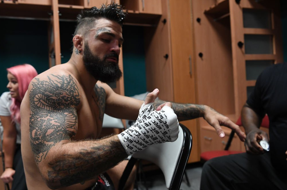 Mike Perry Platinum Mike Perry pulls out much needed win UFC Uruguay medical suspensions