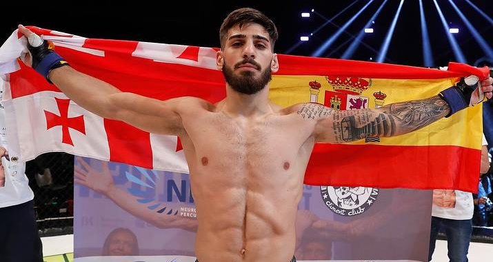 Ilia Topuria signed to Brave Combat Federation