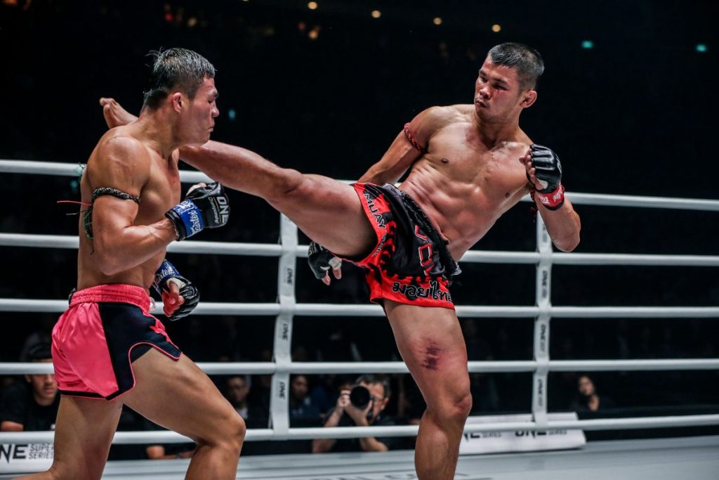 Nong-O Gaiyanghadao delivers stunning finish of Saemapetch Fairtex