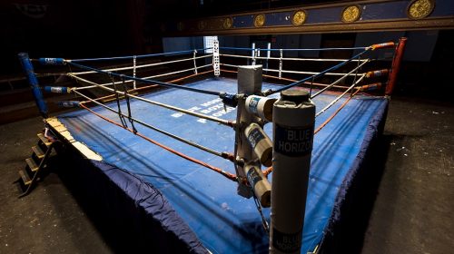 Controversial end to Philly event highlights downfall of defensive boxing