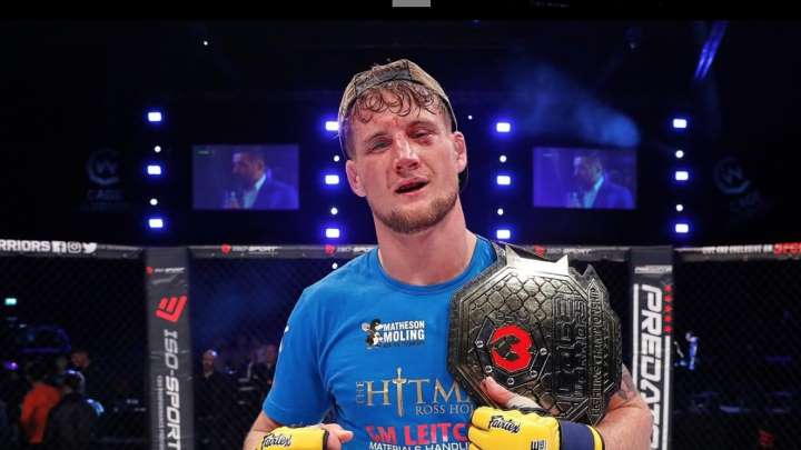 Ross Houston signs with Bellator