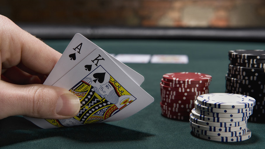 Tips from the top on how to beat the house at blackjack