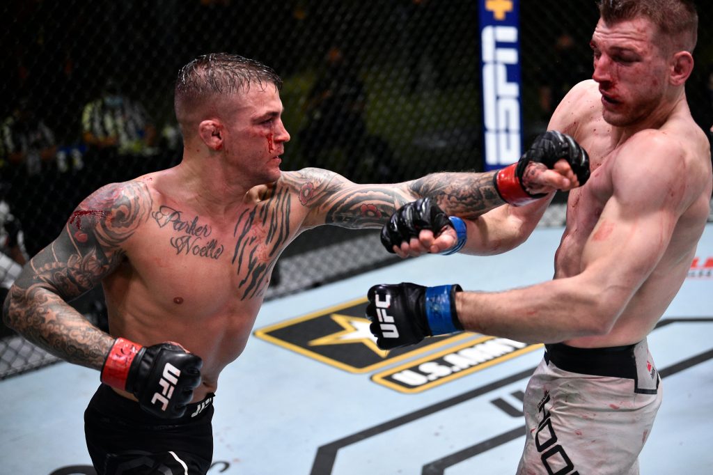 Dustin Poirier defeats Dan Hooker in potential "Fight of the Year" candidate