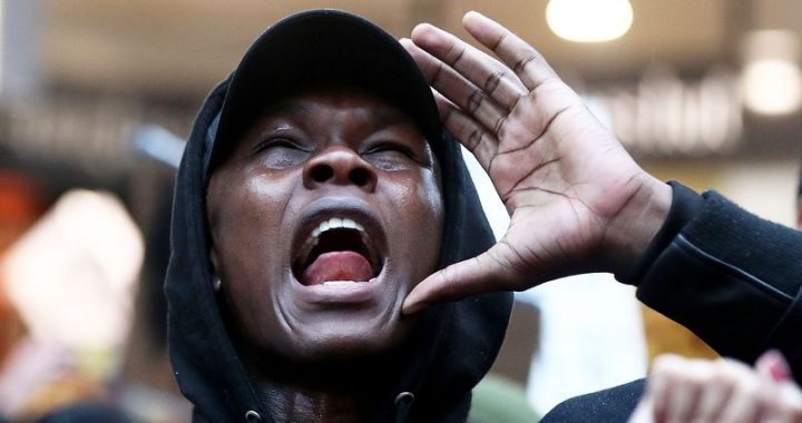 Israel Adesanya speaks at George Floyd protest in New Zealand