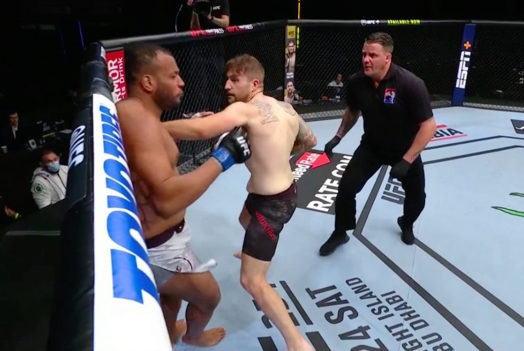Chris Daukaus violently finishes Rodrigo Nascimento in just 45 seconds at UFC Fight Island 5