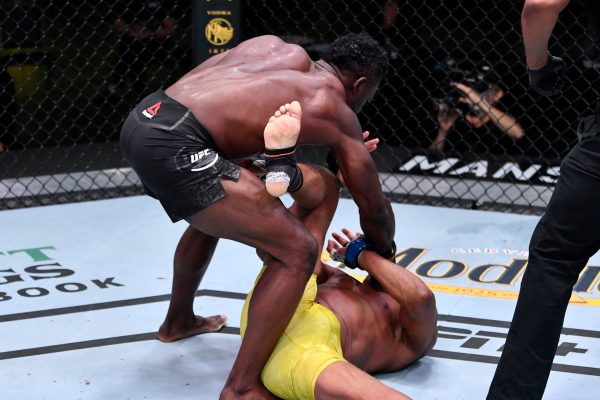 Uriah Hall finishes Anderson Silva in 4
