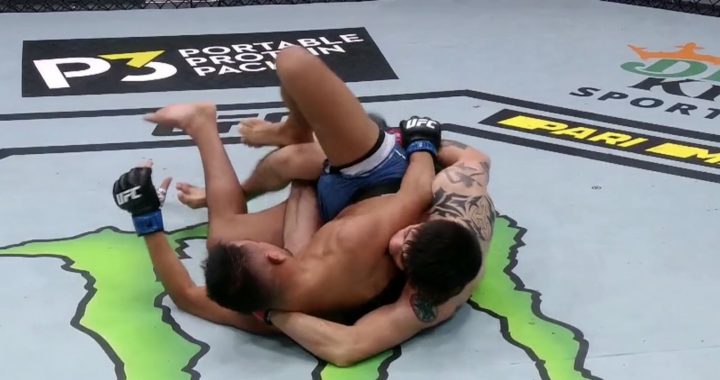 Brandon Moreno finishes Brandon Royval early at UFC 255