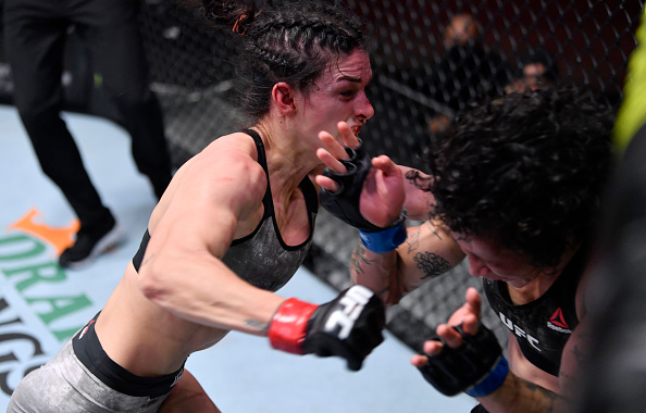 Mackenzie Dern wins close decision over Virna Jandiroba at UFC 256