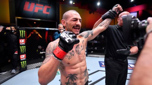 A Vintage Cub Swanson Showed Up Last Night at UFC 256