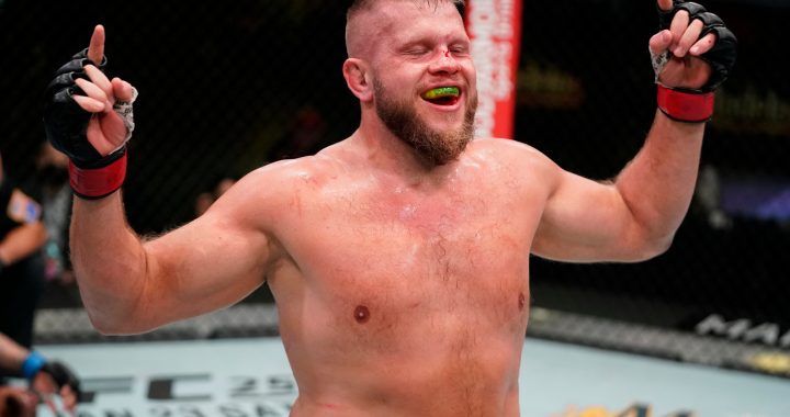 Marcin Tybura scores comeback TKO against Greg Hardy