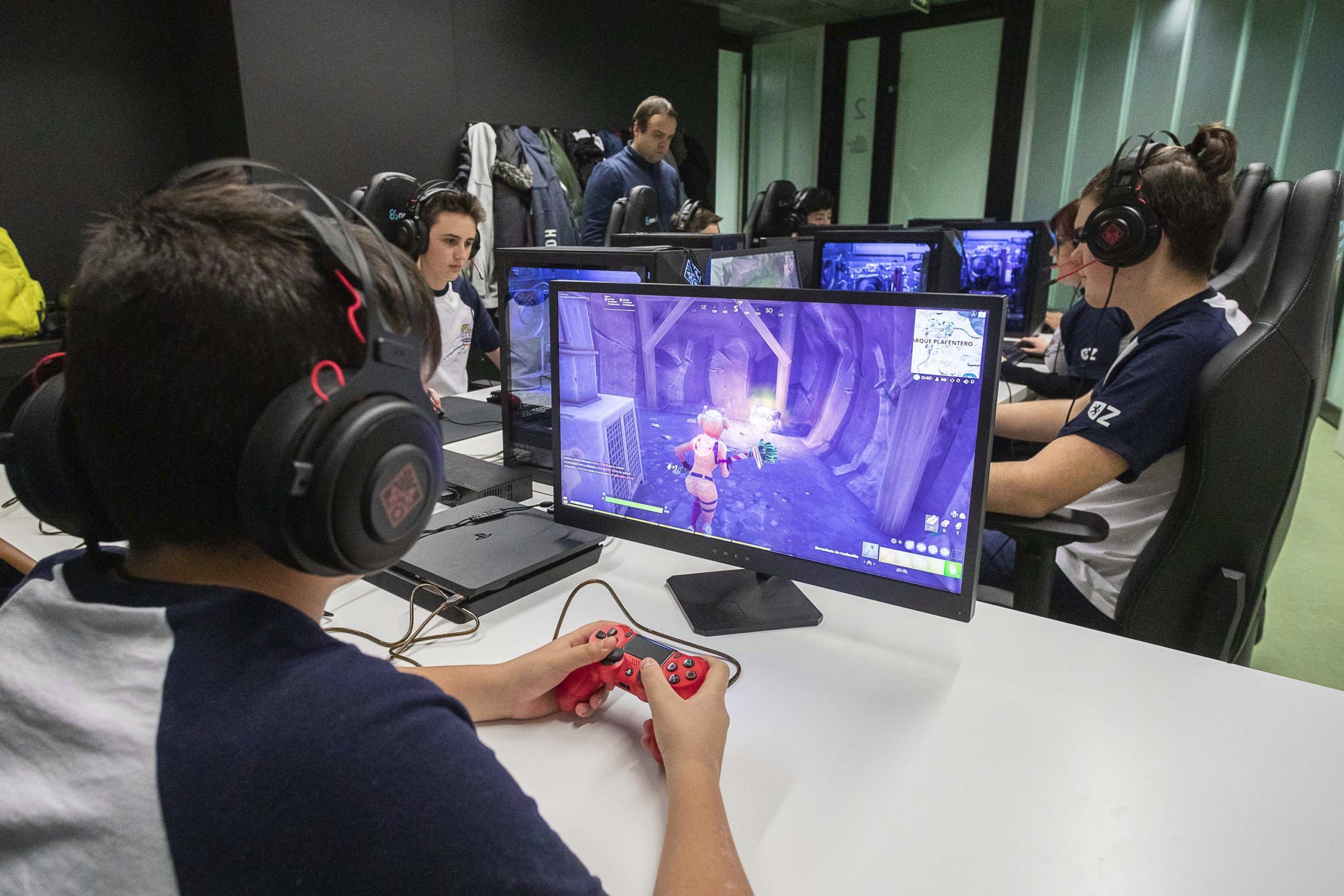 Esports in Australia and New Zealand High School Teams