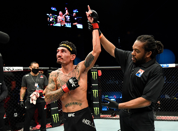 Max Holloway devastates Calvin Kattar in title eliminator, UFC Fight Island 7