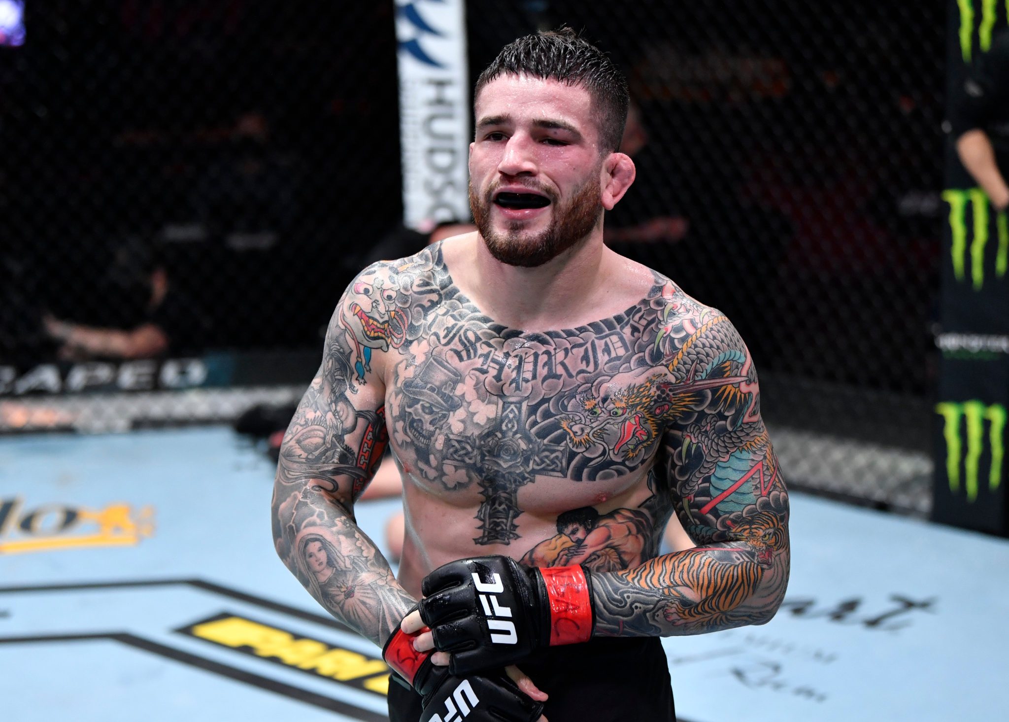 Sean Brady Remains Undefeated Bests Michael Chiesa At Ufc Vegas 43 