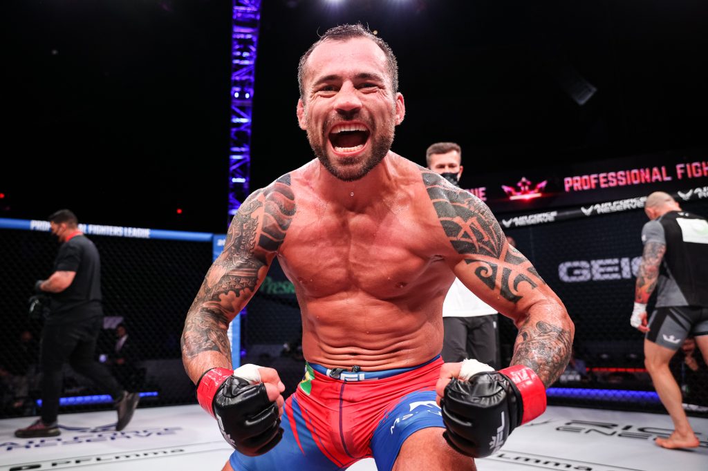 Joao Zeferino Picks Gleison Tibau Apart To UD Victory At PFL 2 - 2021