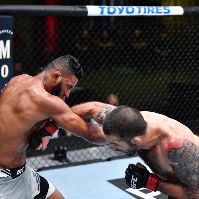 Matt Brown Knocks Out Dhiego Lima At 40 Years Of Age