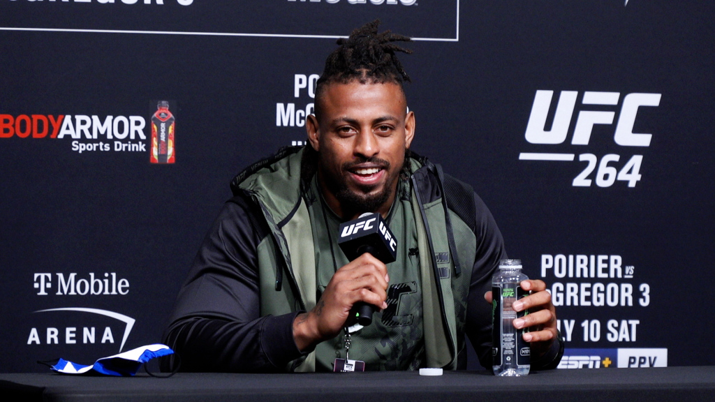 Greg Hardy Got Pummelled in Another Early KO Loss at UFC 272