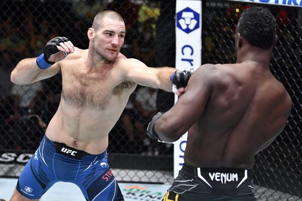 Sean Strickland dominates Uriah Hall in 5 round shutout