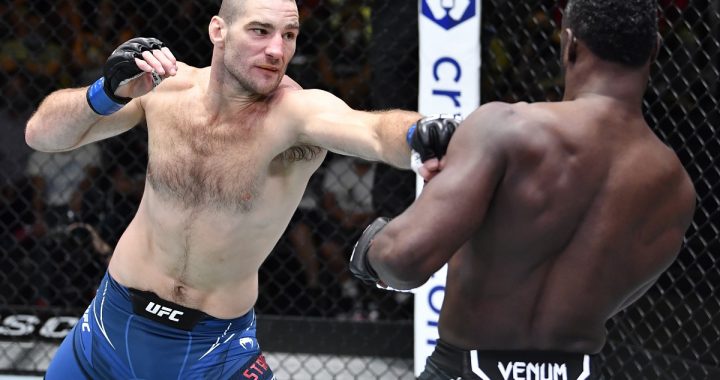 Sean Strickland dominates Uriah Hall in 5 round shutout