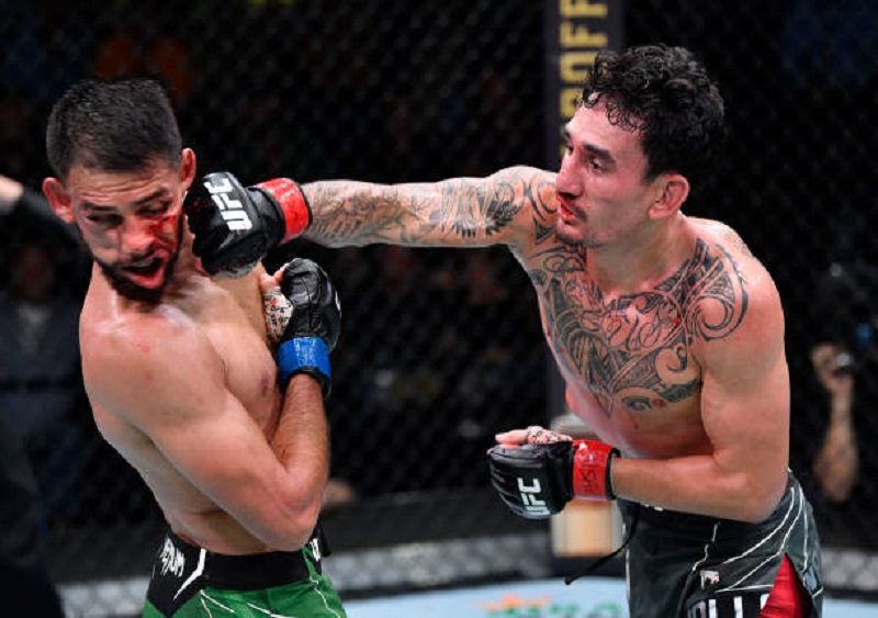 Max Holloway outpoints Yair Rodriguez to UD victory at UFC Vegas 42
