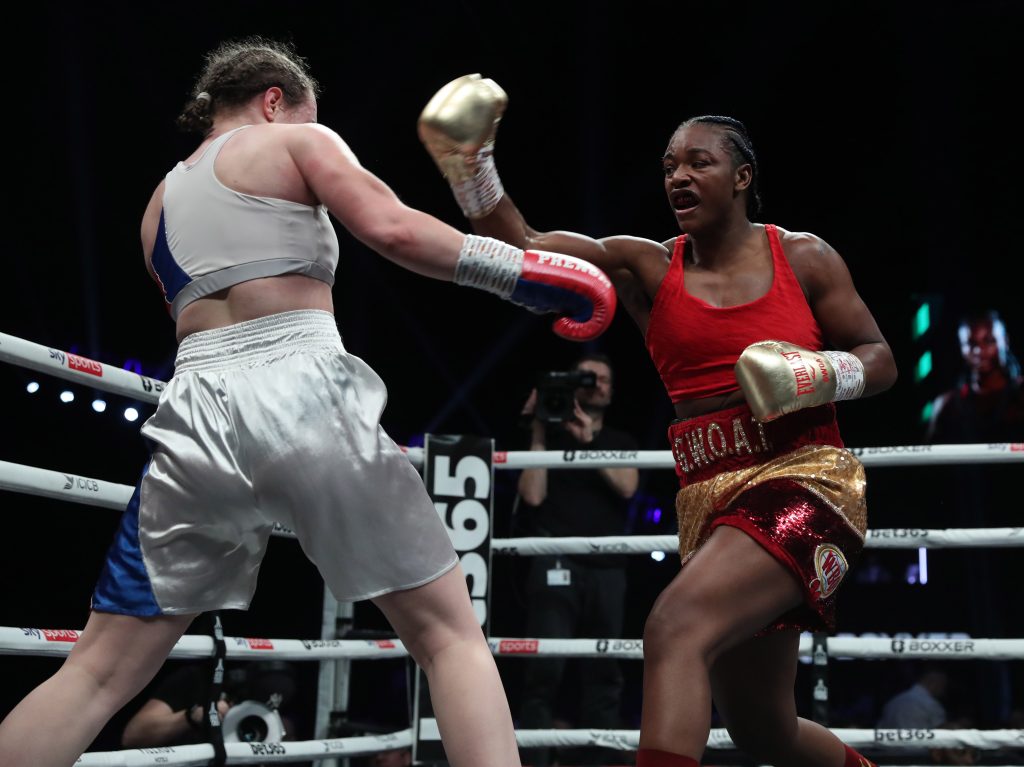 Claressa Shields defeats Ema Kozin by unanimous decision to retain middleweight titles