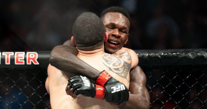 Israel Adesanya defends his title in rematch against Robert Whittaker at UFC 271