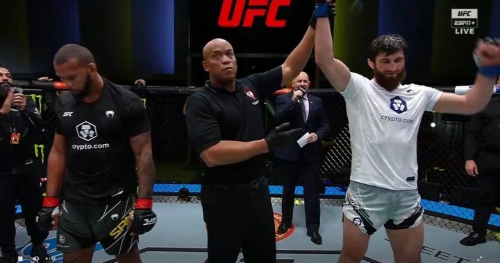 Magomed Ankalaev defeats Thiago Santos on the cards at UFC Vegas 50